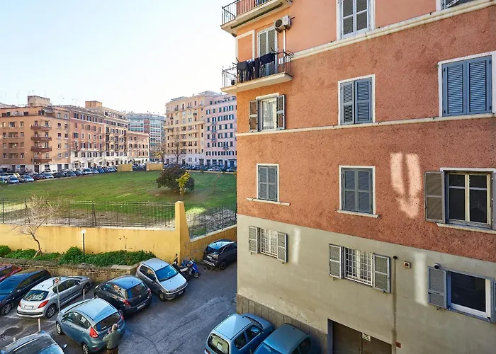 - Modern & Bright - 10 Min Colosseum - Metro San Giovanni Appartement