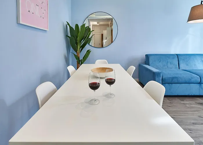 - Modern & Bright - 10 Min Colosseum - Metro San Giovanni *