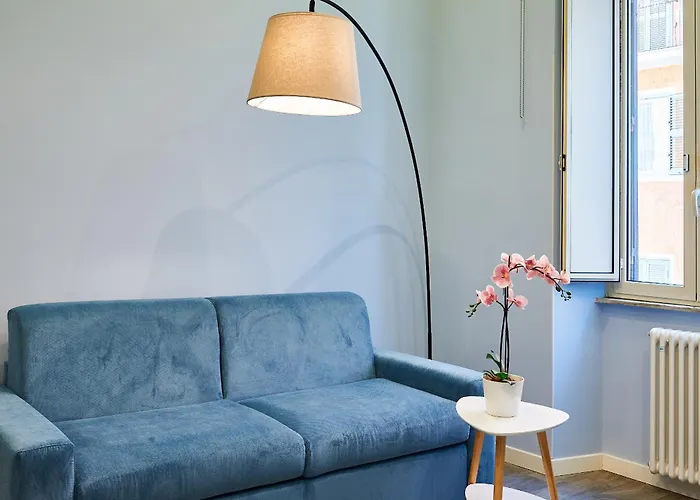 - Modern & Bright - 10 Min Colosseum - Metro San Giovanni Appartement *