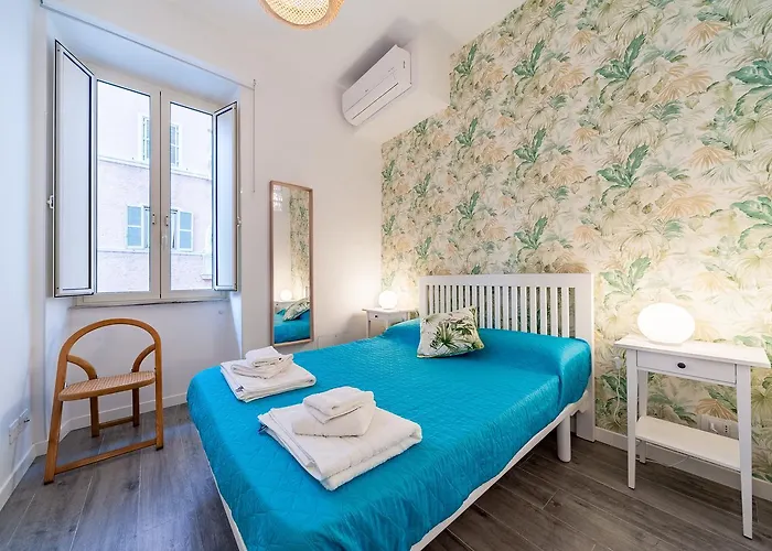 - Modern & Bright - 10 Min Colosseum - Metro San Giovanni Appartement *
